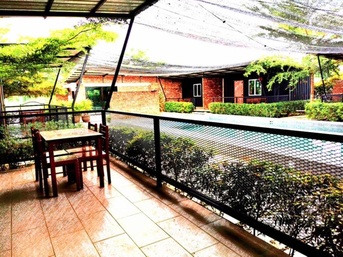 Petak Padin Cottage By The Pool, Kepala Batas Penang Kepala Batas (Penang) Exterior foto