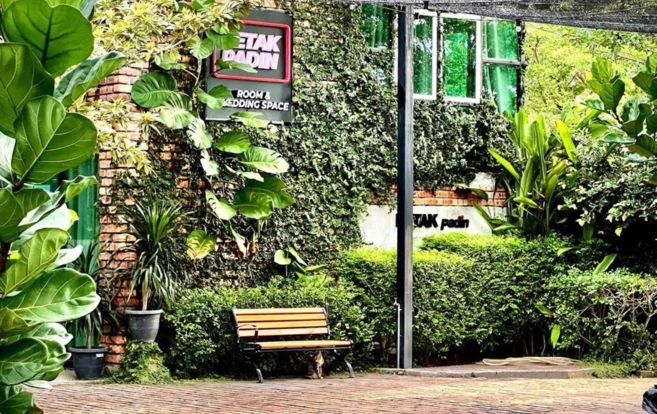 Petak Padin Cottage By The Pool, Kepala Batas Penang Kepala Batas (Penang) Exterior foto